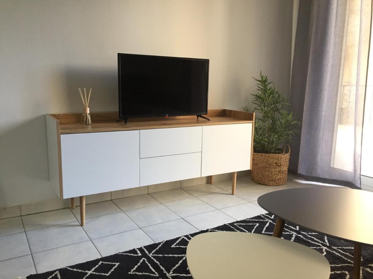 Nikoletta'S Home 2 โคโมทินี ภายนอก รูปภาพ